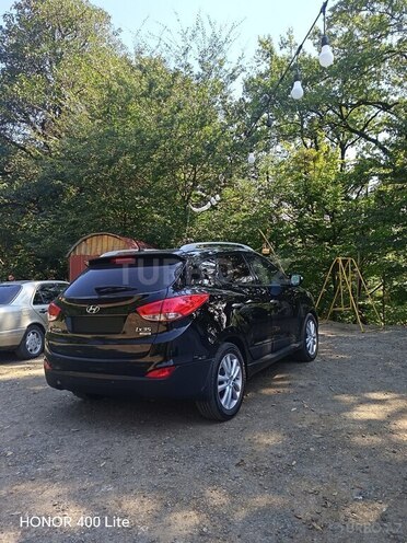 Hyundai ix35 2010, 242,000 km - 2.4 л - Sabirabad