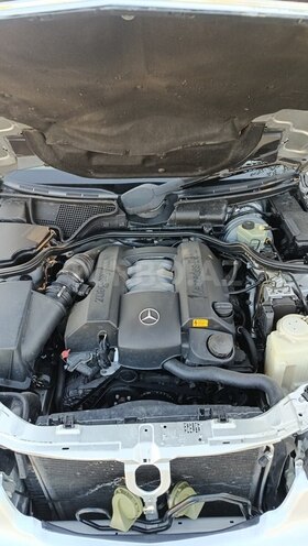 Mercedes E 240 2000, 291,950 km - 2.4 l - Şəki
