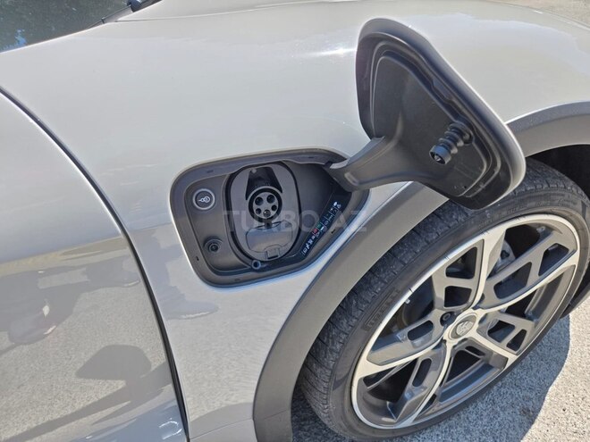 Porsche Taycan 2022, 26,000 km - 0.0 l - Bakı