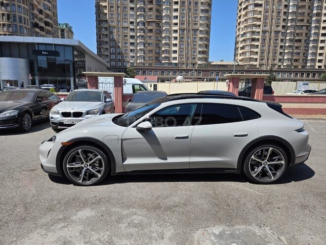 Porsche Taycan 2022, 26,000 km - 0.0 l - Bakı