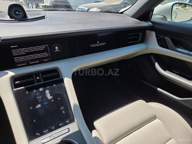 Porsche Taycan 2022, 26,000 km - 0.0 l - Bakı