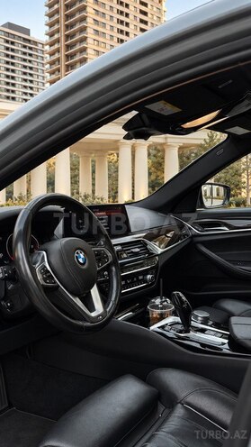 BMW 530 2019, 205,000 km - 2.0 л - Bakı