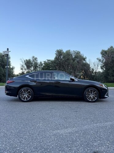 Lexus ES 300h 2025, 9,500 km - 2.5 l - Bakı