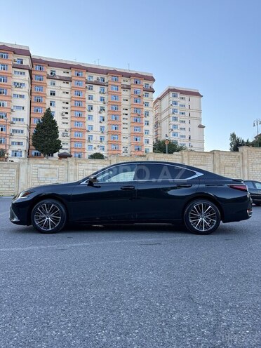 Lexus ES 300h 2025, 9,500 km - 2.5 l - Bakı
