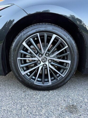 Lexus ES 300h 2025, 9,500 km - 2.5 l - Bakı