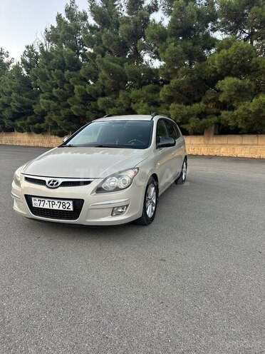 Hyundai i30 2010, 300,000 km - 1.6 l - Bakı