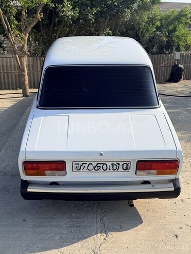 LADA (VAZ) 2107 2009, 360,000 km - 1.6 л - Salyan