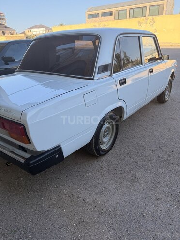 LADA (VAZ) 2107 2009, 360,000 km - 1.6 л - Salyan