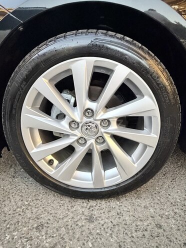 Toyota Corolla 2025, 9,000 km - 1.6 l - Bakı