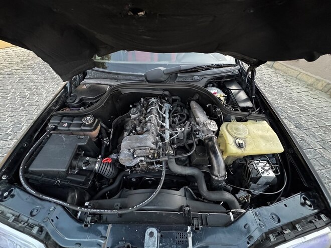 Mercedes C 220 1999, 338,522 km - 2.2 l - Bakı