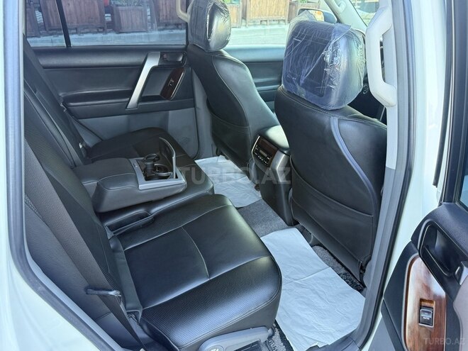 Toyota Land Cruiser Prado 2010, 168,000 km - 2.7 l - Bakı