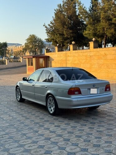 BMW 525 2001, 169,000 km - 2.5 l - Gəncə