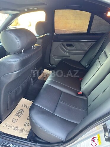 BMW 525 2001, 169,000 km - 2.5 l - Gəncə