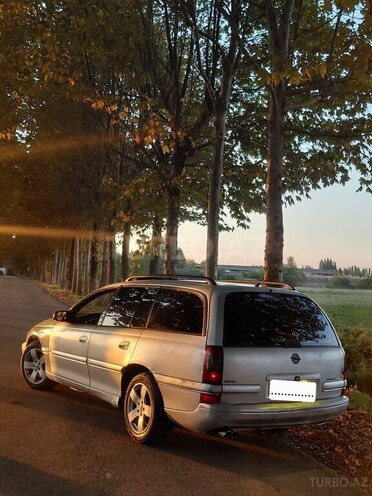 Opel Omega 1999, 255,540 km - 2.5 l - Masallı