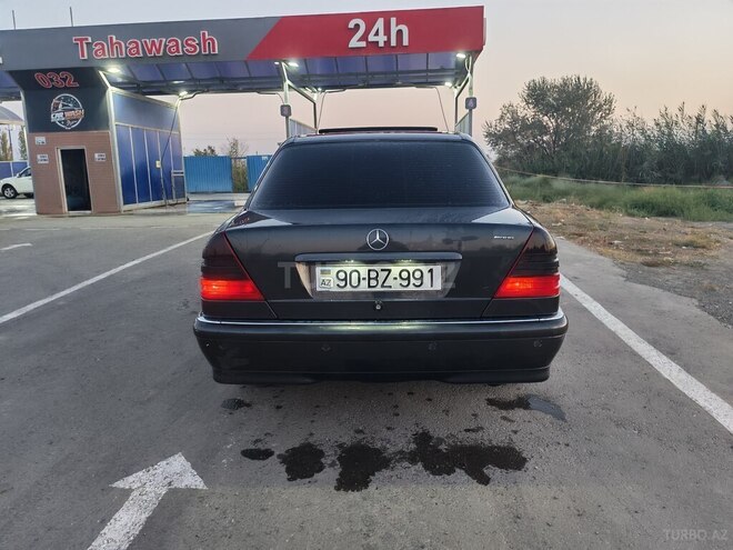 Mercedes C 240 1999, 380,000 km - 2.4 л - Yevlax