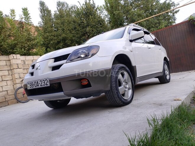 Mitsubishi Outlander 2003, 230,000 km - 2.4 l - Bakı