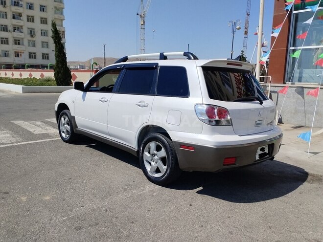 Mitsubishi Outlander 2003, 230,000 km - 2.4 l - Bakı