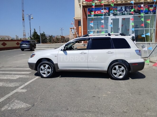Mitsubishi Outlander 2003, 230,000 km - 2.4 l - Bakı