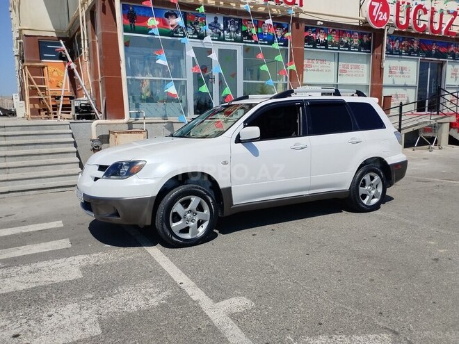 Mitsubishi Outlander 2003, 230,000 km - 2.4 l - Bakı