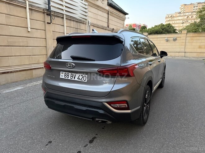 Hyundai Santa Fe 2019, 98,000 km - 2.0 l - Bakı