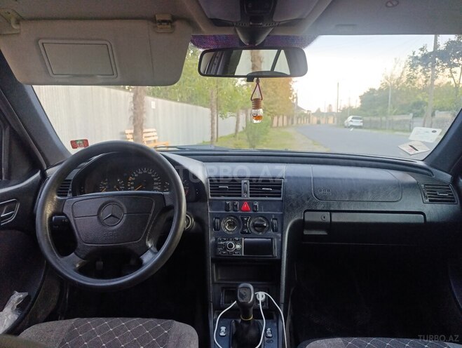 Mercedes C 180 1999, 341,000 km - 1.8 l - Balakən