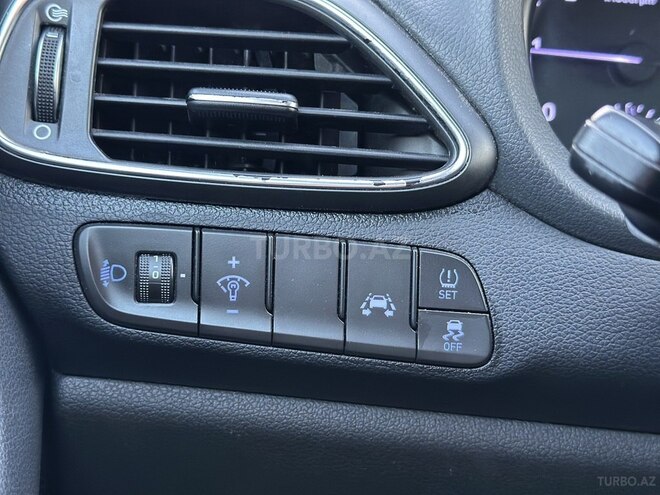 Hyundai i30 2019, 127,000 km - 1.6 л - Bakı