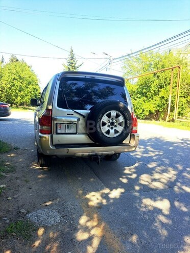Mitsubishi Pajero 2004, 328,000 km - 2.8 л - Bakı