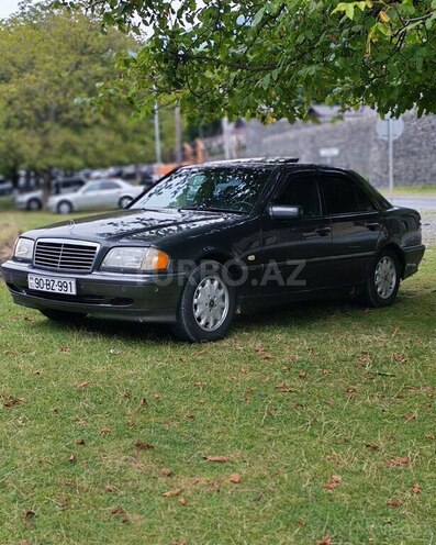 Mercedes C 240 1999, 380,000 km - 2.4 л - Yevlax