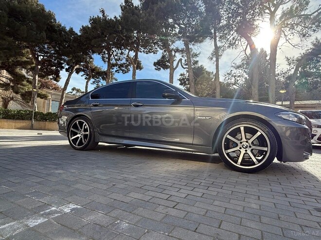 BMW 528 2014, 400,000 km - 2.0 l - Yevlax