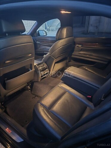 BMW 750 2010, 288,095 km - 4.4 l - Bakı