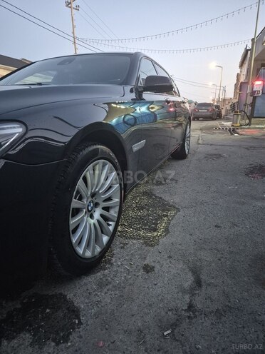 BMW 750 2010, 288,095 km - 4.4 l - Bakı