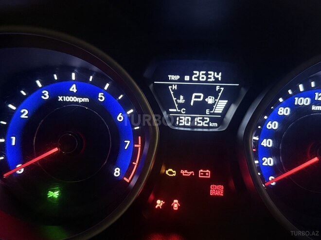 Hyundai Avante 2015, 130,000 km - 1.6 l - Bakı