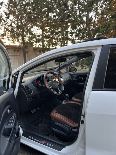 Kia Rio 2011, 117,800 km - 1.4 l - Bakı