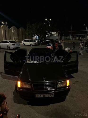 Mercedes C 240 1999, 276,000 km - 2.4 l - Bakı
