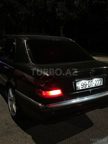 Mercedes C 240 1999, 276,000 km - 2.4 l - Bakı