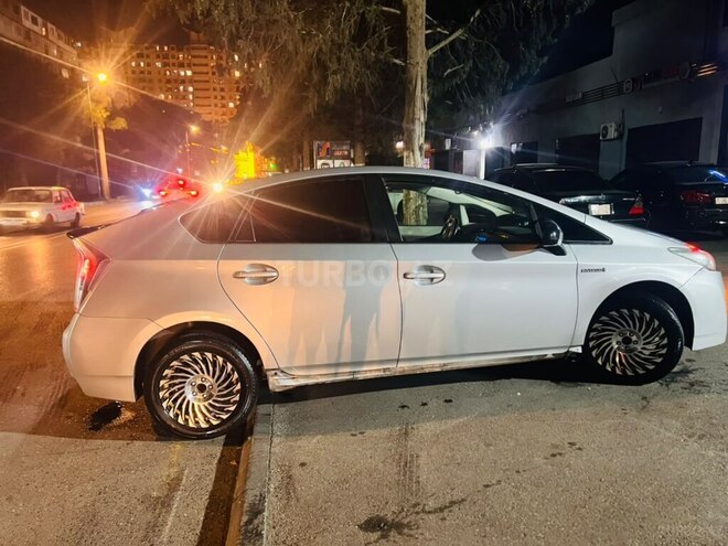 Toyota Prius 2010, 579,364 km - 1.8 l - Bakı