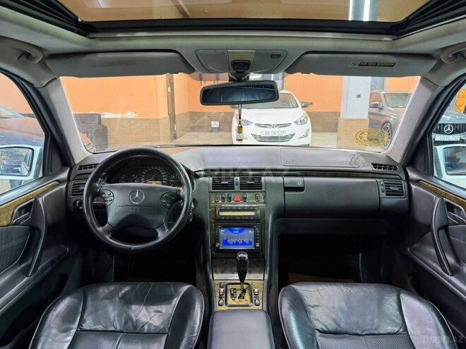 Mercedes E 240 2001, 192,079 km - 2.4 l - Xırdalan