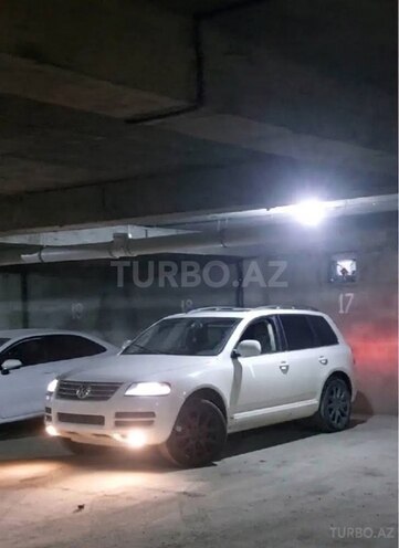Volkswagen Touareg 2004, 204,000 km - 3.2 l - Bakı