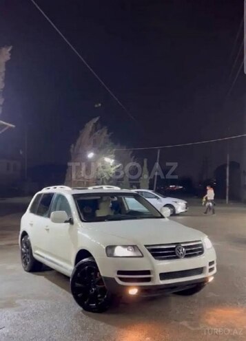 Volkswagen Touareg 2004, 204,000 km - 3.2 l - Bakı