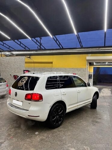 Volkswagen Touareg 2004, 204,000 km - 3.2 l - Bakı