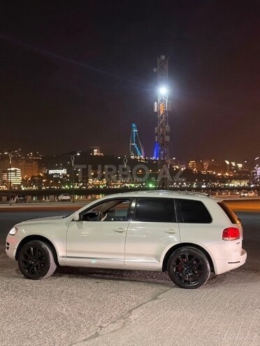 Volkswagen Touareg 2004, 204,000 km - 3.2 l - Bakı