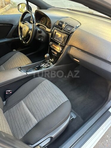 Toyota Avensis 2011, 200,500 km - 2.0 l - Bakı