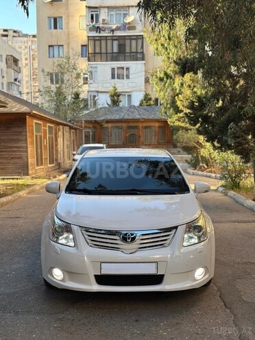 Toyota Avensis 2011, 200,500 km - 2.0 l - Bakı