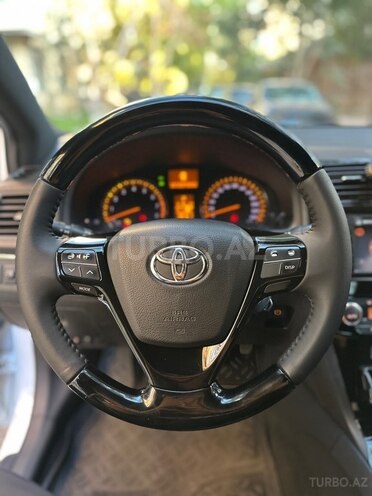 Toyota Avensis 2011, 200,500 km - 2.0 l - Bakı