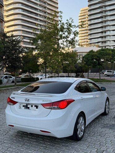 Hyundai Elantra 2013, 184,000 km - 1.8 l - Bakı