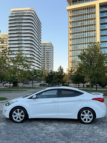 Hyundai Elantra 2013, 184,000 km - 1.8 l - Bakı