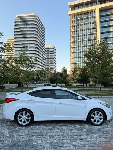 Hyundai Elantra 2013, 184,000 km - 1.8 l - Bakı