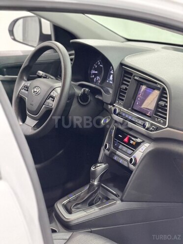 Hyundai Avante 2016, 164,000 km - 1.6 l - Sumqayıt