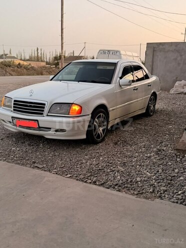 Mercedes C 230 1999, 355,000 km - 2.3 l - Sabirabad