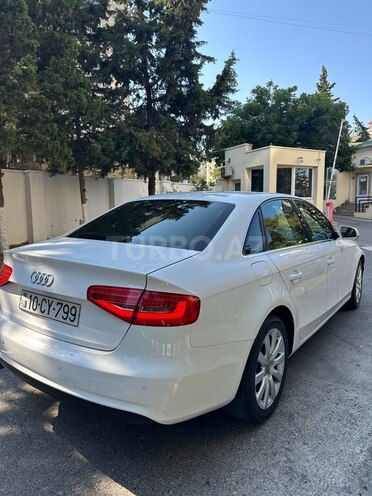 Audi A4 2013, 123,000 km - 1.8 l - Bakı